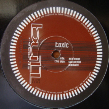 Toxic (2)-0