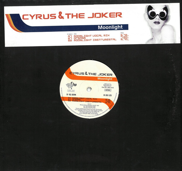 Cyrus & The Joker-0