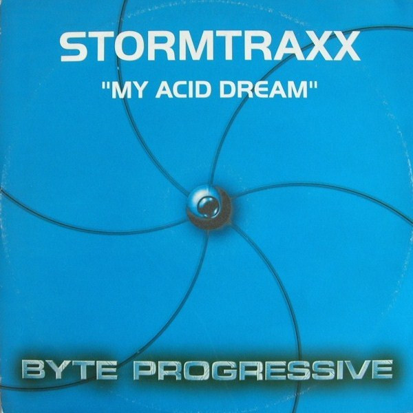 Stormtraxx-0