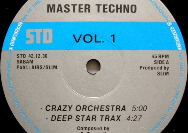Master Techno-0